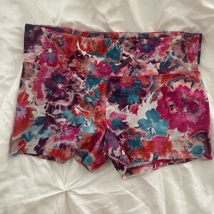 EUC Jiva Hot Yoga Shorts Sz M